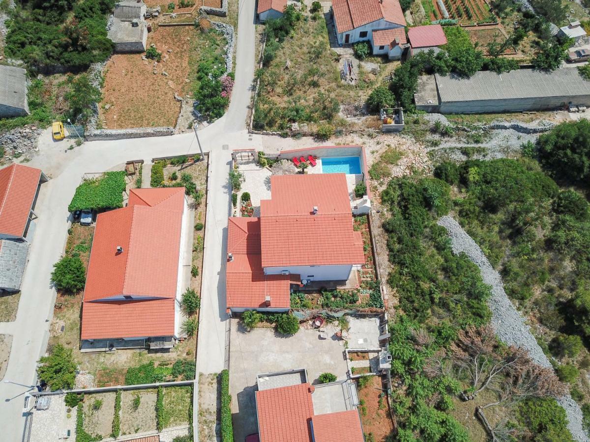 Apartments Solta Gornje Selo المظهر الخارجي الصورة