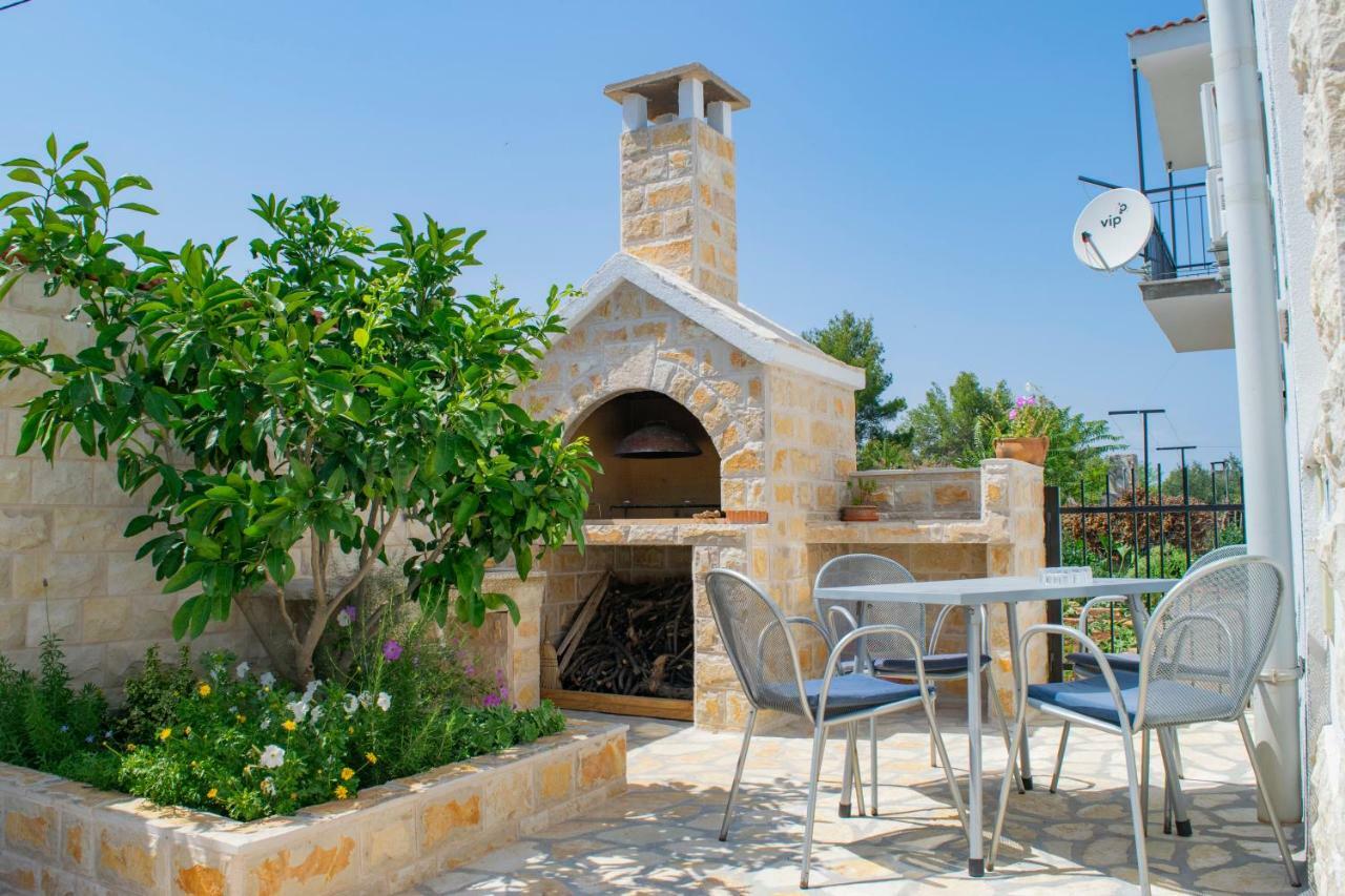 Apartments Solta Gornje Selo المظهر الخارجي الصورة