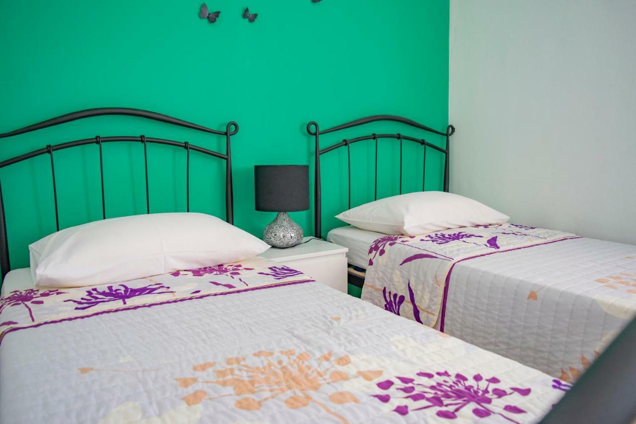Apartments Solta Gornje Selo المظهر الخارجي الصورة